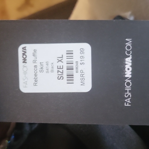 💜💜 Rebecca Ruffle Skirt 💜💜 - Picture 4 of 4